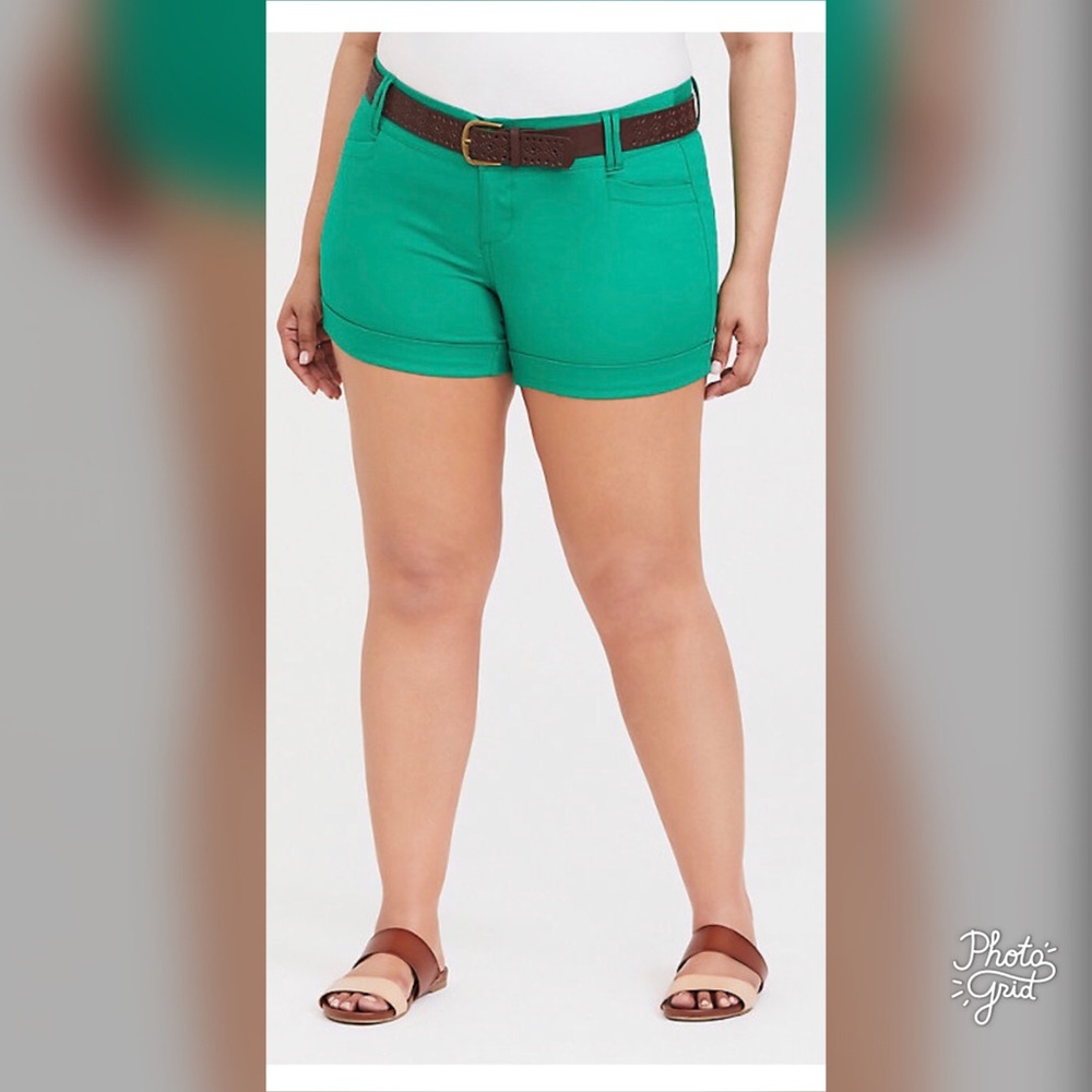 TORRID green shorts
